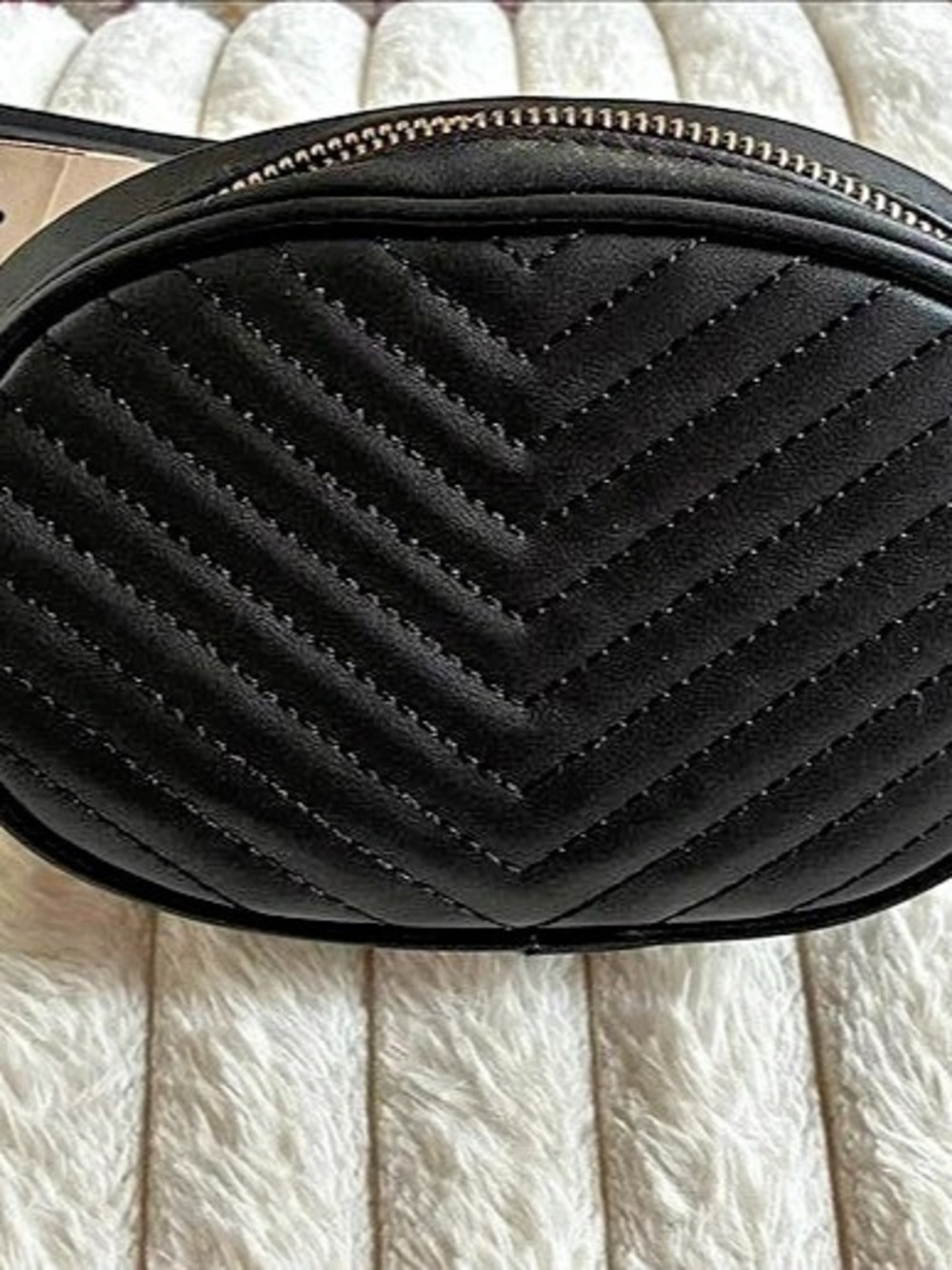 Steve Madden Quilted Chevron Belt Bag Black & Gold